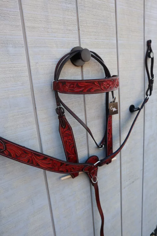 1712469A D8B3 42AD A4D1 1447D4A5014D scaled Floral tooled Headstall with Breast Collar
